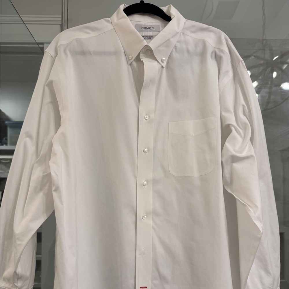 Men’s 17 1/2 - 34 button down white shirt. Daniel Cremieux.